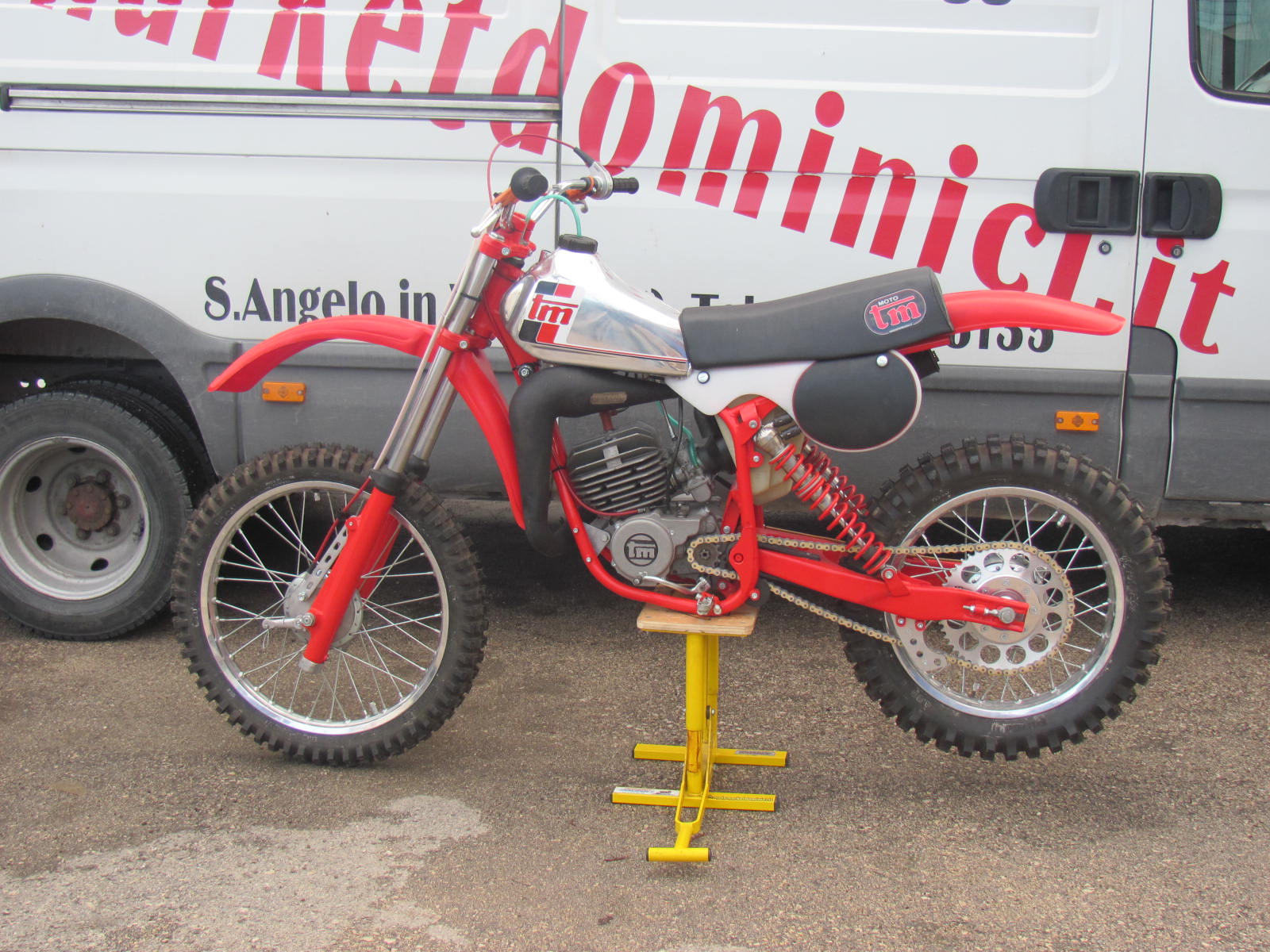 MOTO TM 125